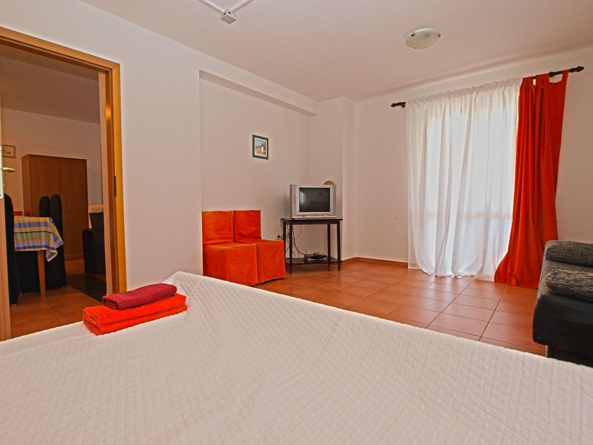 Apartments Marija 85 Fažana Eksteriør bilde